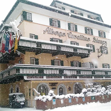 Cavallino Bianco - Weisses Roessl